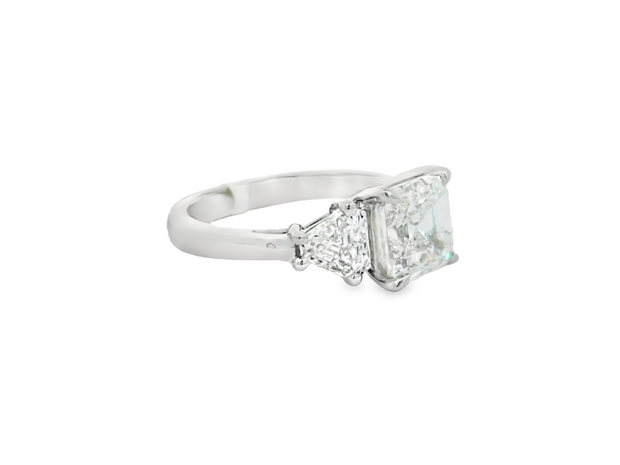 Platinum Lab Grown Diamond Engagement ring - 4.56ctw